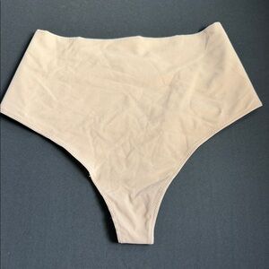 Simone Perele Story High Waist Shaping Thong New